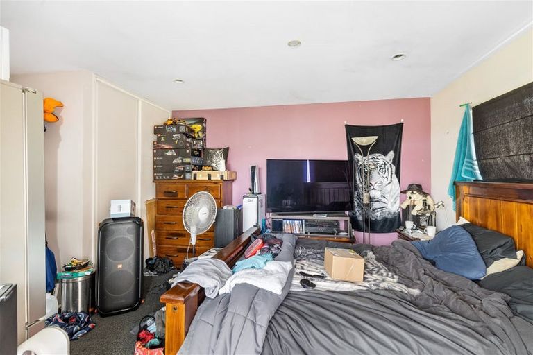 Photo of property in 6 Carbine Place, Sockburn, Christchurch, 8042