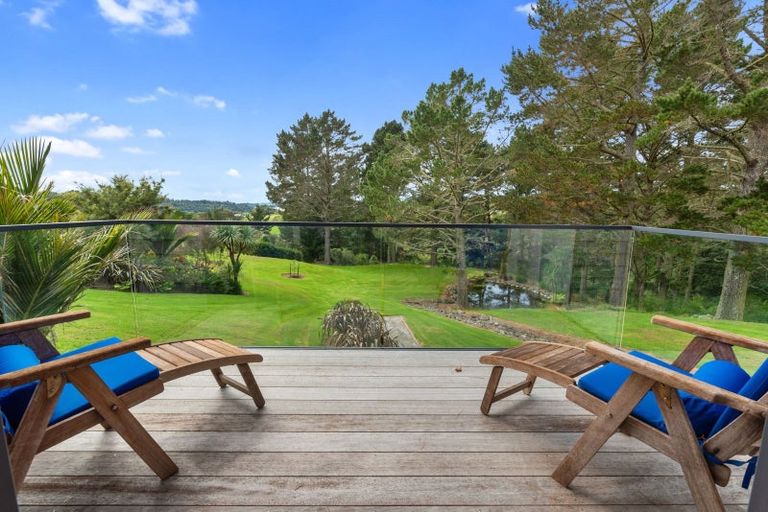 Photo of property in 44 Warman Road, Okura, Albany, 0792