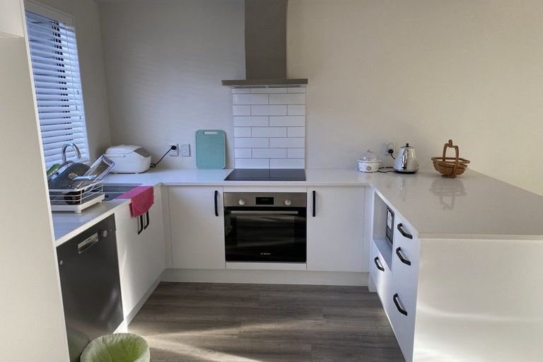 Photo of property in 4/16 Albany Highway, Greenhithe, Auckland, 0632