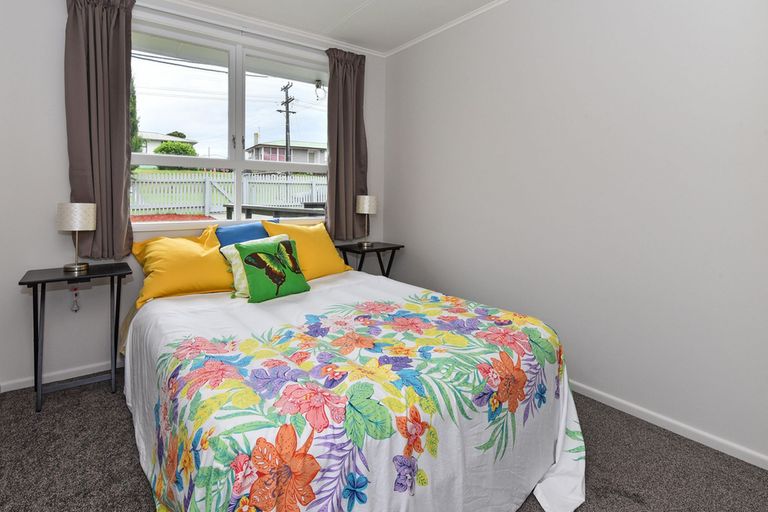 Photo of property in 102 Tennessee Avenue, Mangere East, Auckland, 2024
