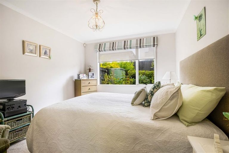 Photo of property in 3 Waiarohia Place, Hobsonville, Auckland, 0616