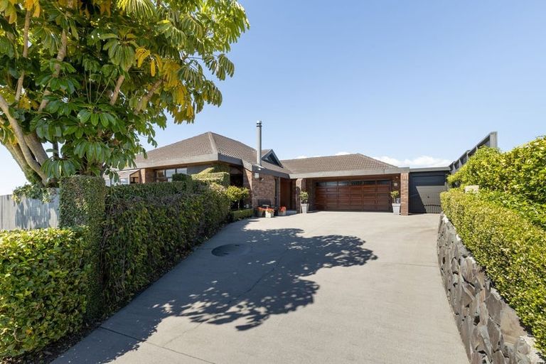 Photo of property in 17 Farnell Court, Omokoroa, 3114