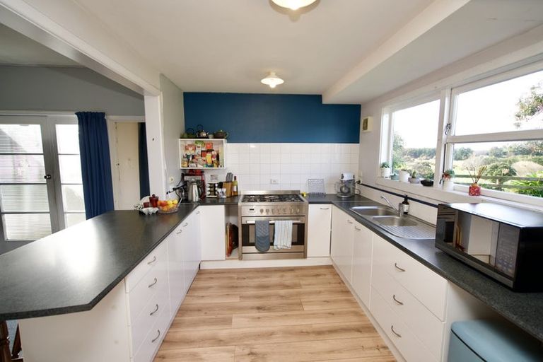 Photo of property in 22 Criterion Street, Bulls, 4818