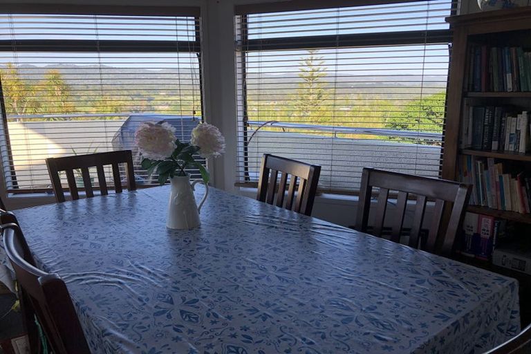 Photo of property in 144 Glengarry Road, Glen Eden, Auckland, 0602