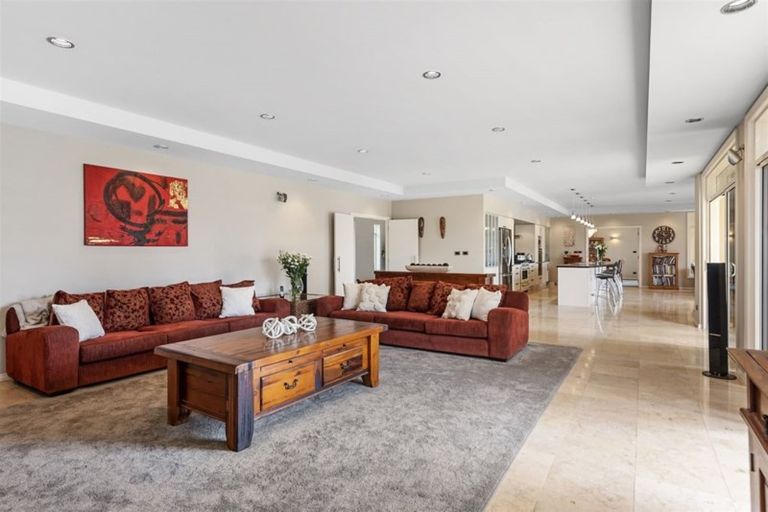 Photo of property in 64 Houghton Road, Ngahinapouri, Hamilton, 3290