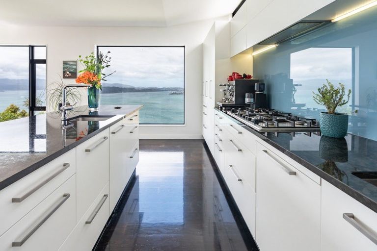 Photo of property in 103a Calcutta Street, Khandallah, Wellington, 6035