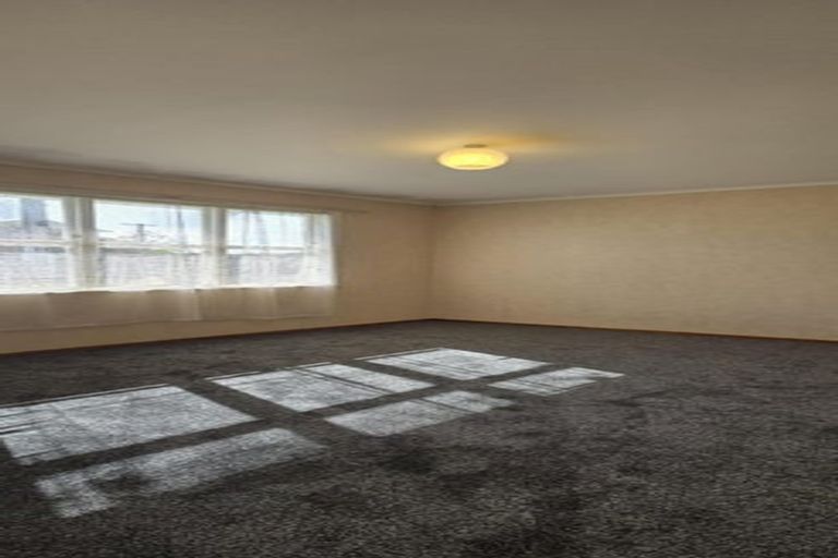Photo of property in 59 Myers Road, Manurewa East, Auckland, 2102