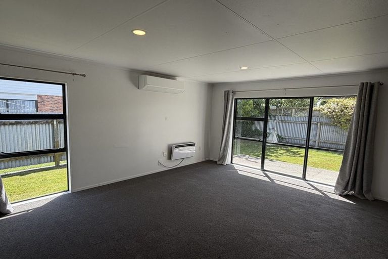 Photo of property in 24a Hereford Street, West End, Palmerston North, 4410