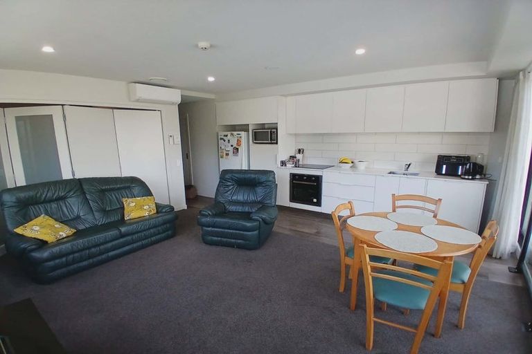Photo of property in 75 Fourth Avenue, Tauranga, 3110
