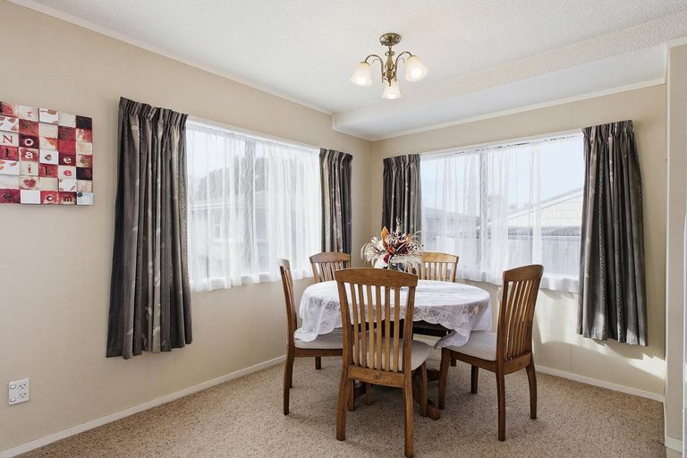 Photo of property in 19 Coronation Road, Morrinsville, 3300