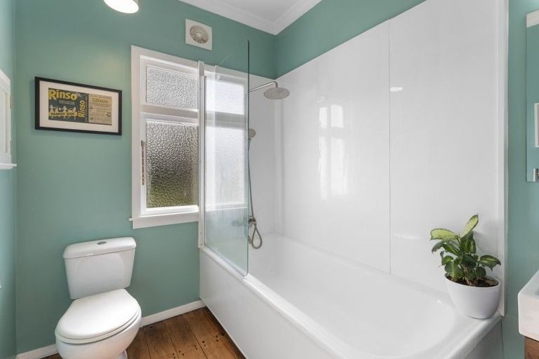 Photo of property in 13 Brook Street, Waiwhetu, Lower Hutt, 5010