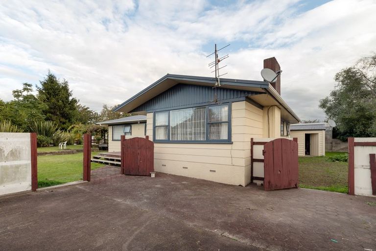 Photo of property in 8 Thackeray Place, Owhata, Rotorua, 3010