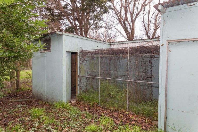 Photo of property in 35 Cadman Street, Dannevirke, 4930