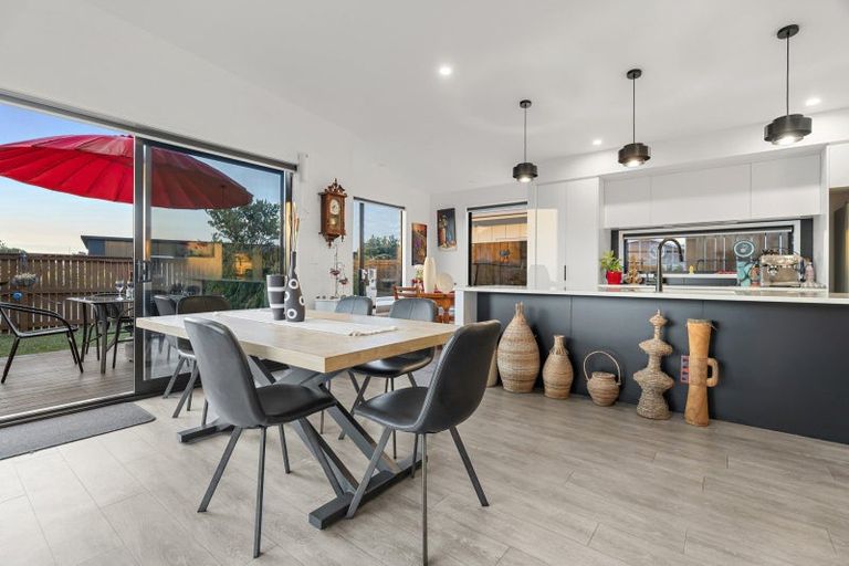 Photo of property in 57 Awatira Drive, Papamoa Beach, Papamoa, 3118