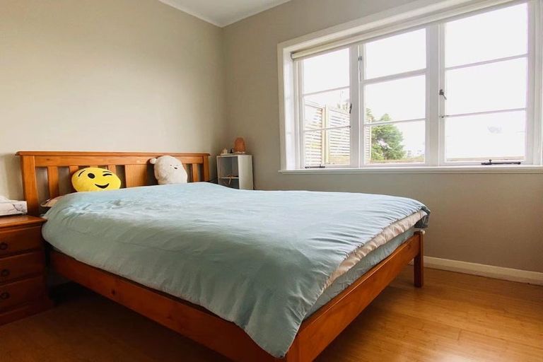 Photo of property in 210 Kepa Road, Mission Bay, Auckland, 1071