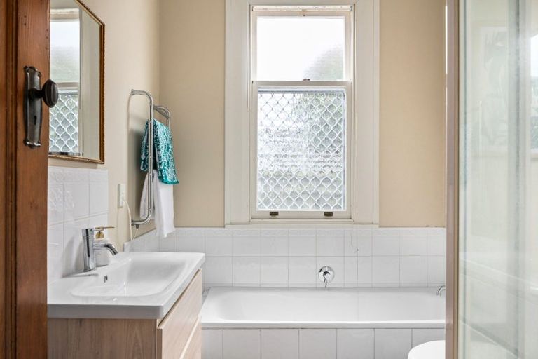 Photo of property in 10 Russell Street, Whataupoko, Gisborne, 4010