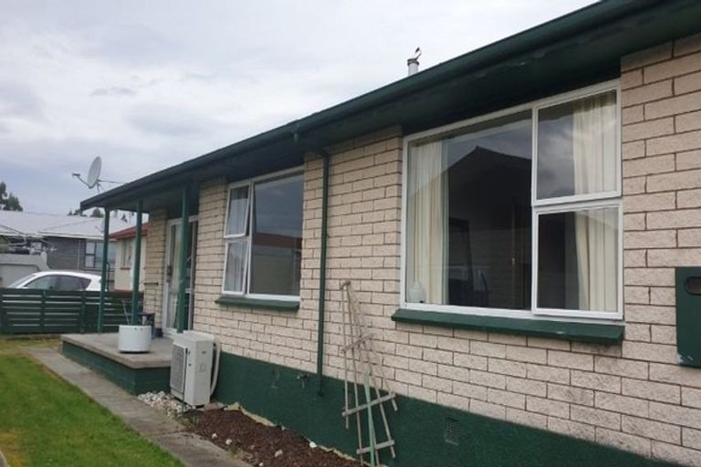 Photo of property in 32 Grange Street, Winton, 9720