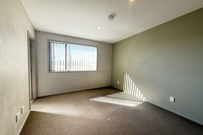 Photo of property in 1b/9 Laidlaw Way, East Tamaki, Auckland, 2019