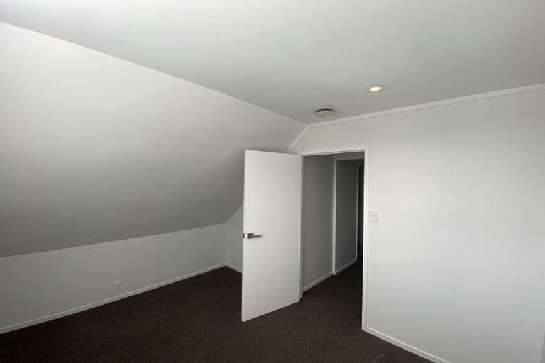 Photo of property in 121 Fairview Avenue, Fairview Heights, Auckland, 0632