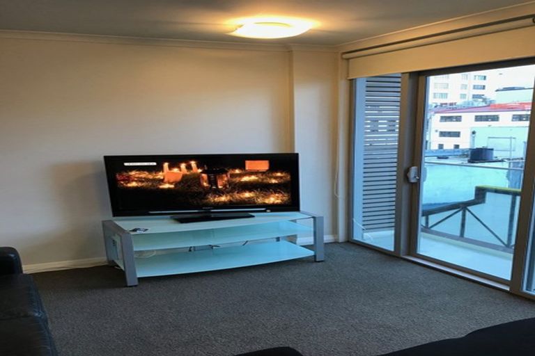 Photo of property in Monvie Apartments, 408/15 Holland Street, Te Aro, Wellington, 6011