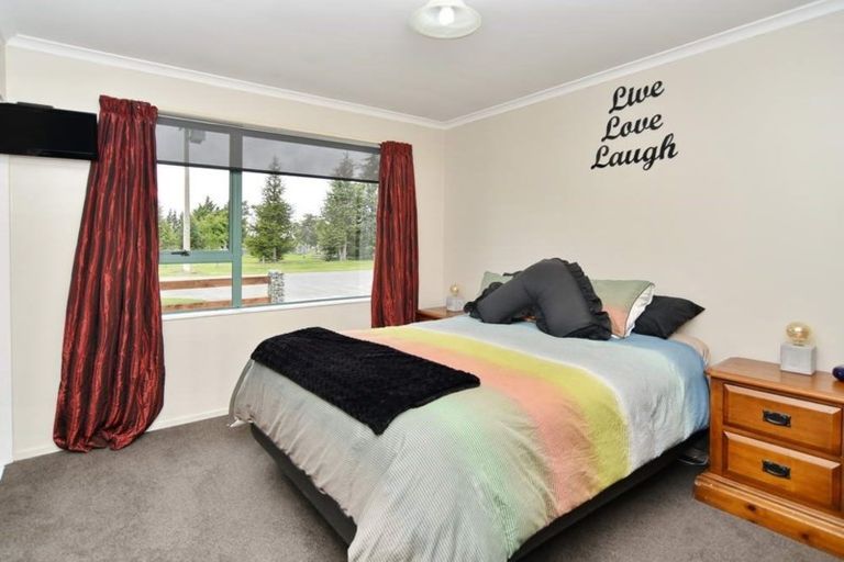 Photo of property in 127 High Street, Oxford, 7430