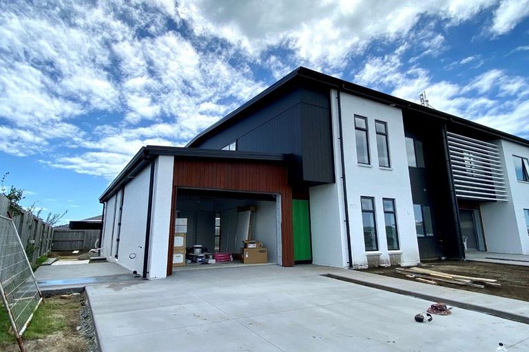 Photo of property in 9 Carronade Street, Papamoa Beach, Papamoa, 3118