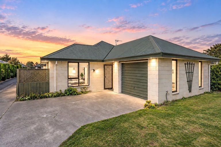 Photo of property in 228a King Street, Rangiora, 7400