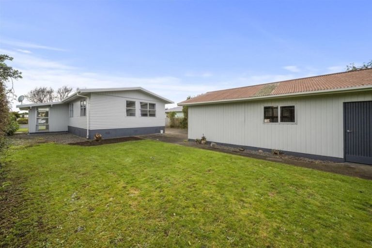 Photo of property in 22 Iredale Road, Hawera, 4610