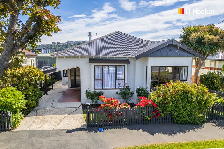 Photo of property in 51 Kirkcaldy Street, South Dunedin, Dunedin, 9012