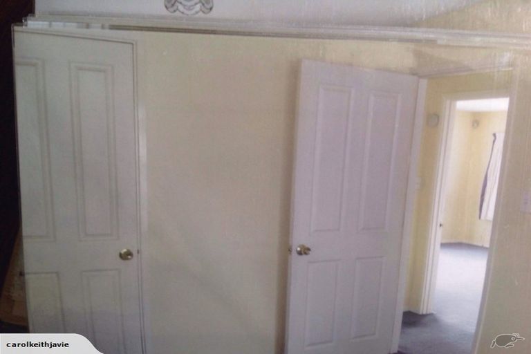 Photo of property in 1/1b Dickson Crescent, Hornby, Christchurch, 8042