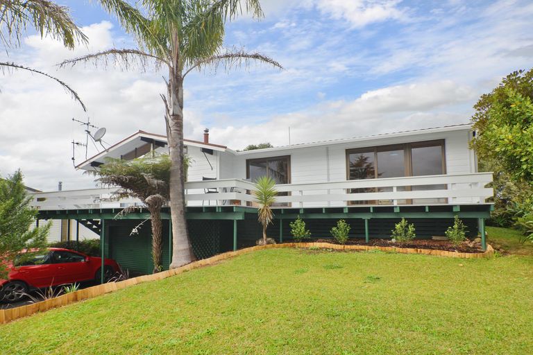 Photo of property in 15 Ascot Avenue, Te Kamo, Whangarei, 0112