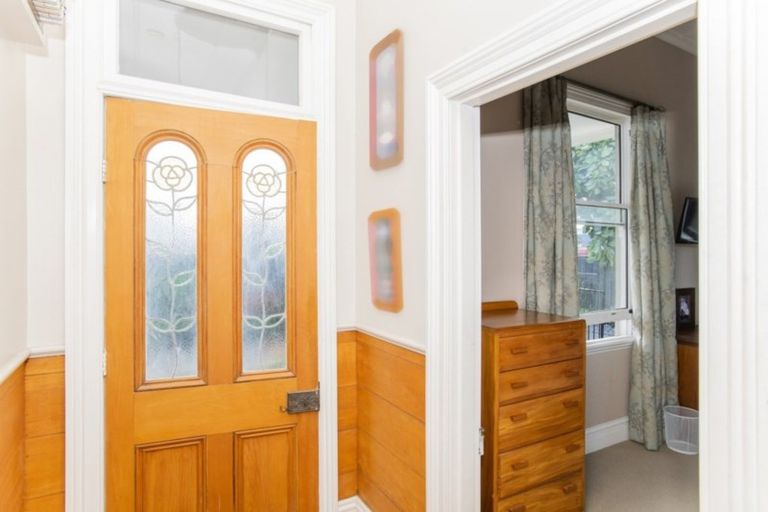 Photo of property in 52 Awapuni Road, Awapuni, Gisborne, 4010