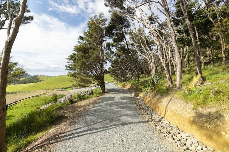 Photo of property in 54b Harambee Road, Taiharuru, Parua Bay, 0192