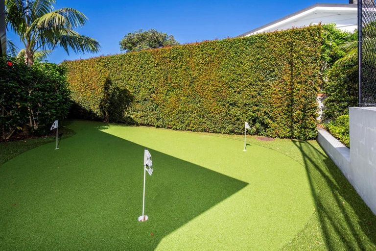 Photo of property in 23-27 Lake View Road, Takapuna, Auckland, 0622