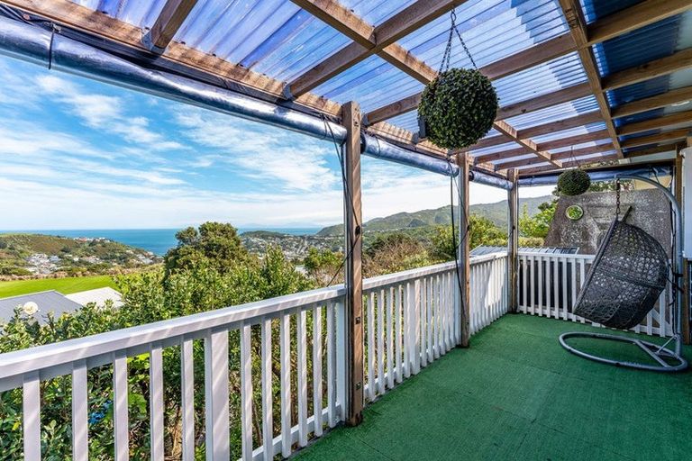 Photo of property in 16 Southgate Road, Southgate, Wellington, 6023