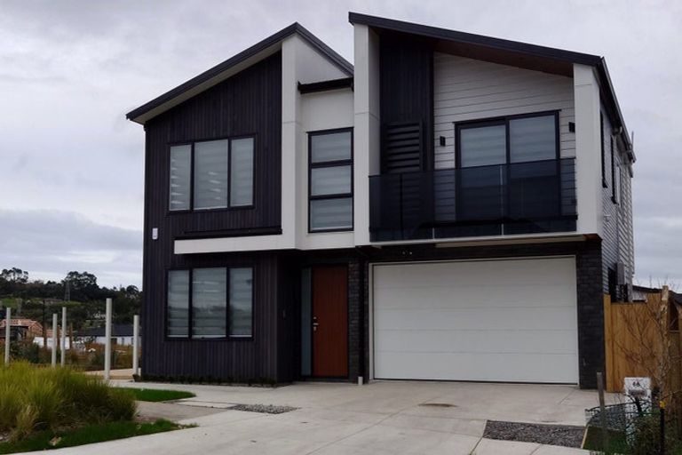 Photo of property in 66 Michael Bosher Way, Flat Bush, Auckland, 2019