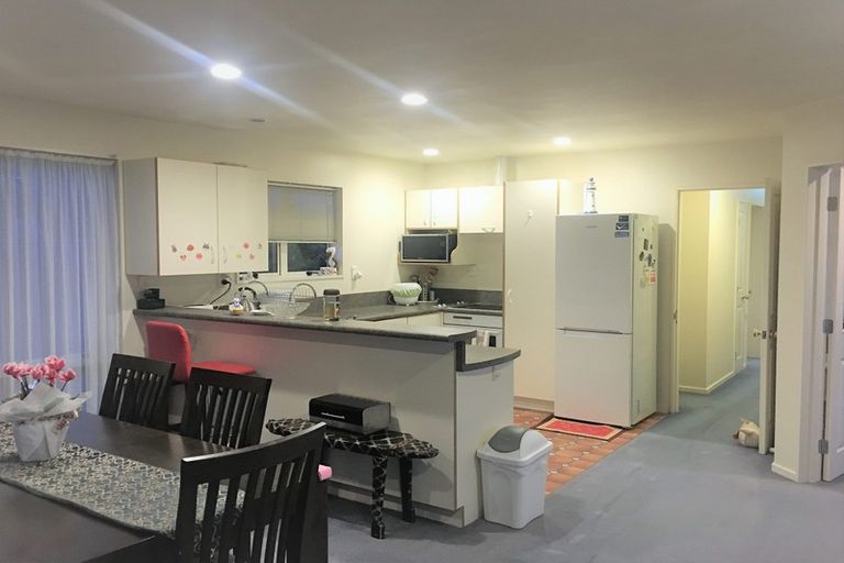 Photo of property in 4 Rosefield Lane, Northcote, Christchurch, 8052