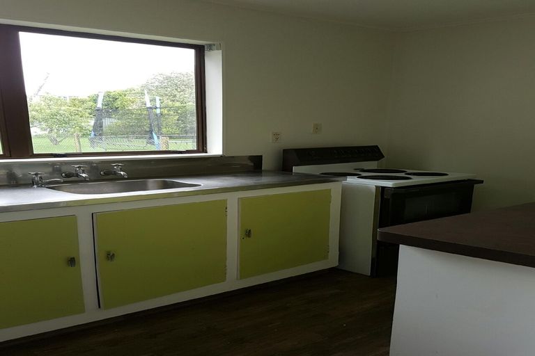 Photo of property in 49 Ocean View Road, Waihi Beach, 3611