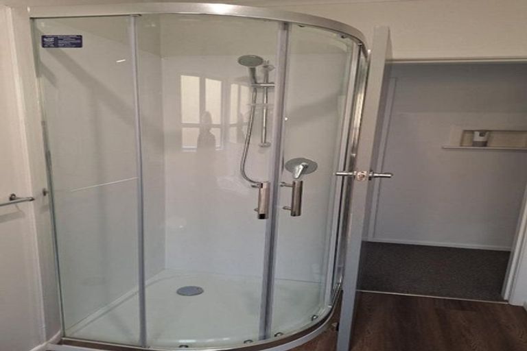 Photo of property in 33b Findlay Street, Moturoa, New Plymouth, 4310