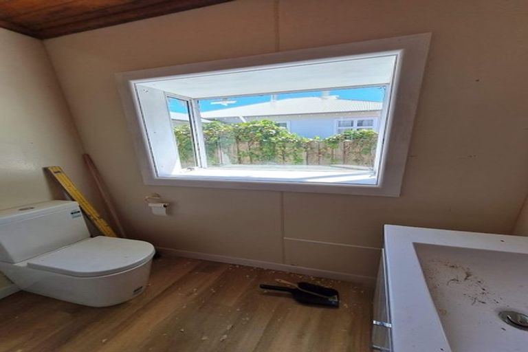 Photo of property in 140 Totara Street, Riccarton, Christchurch, 8041