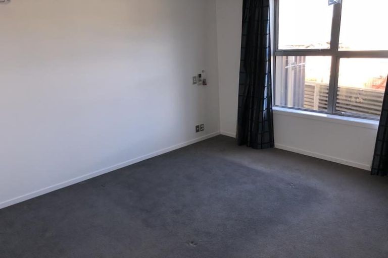 Photo of property in 11 Otonga Heights, Maungaraki, Lower Hutt, 5010