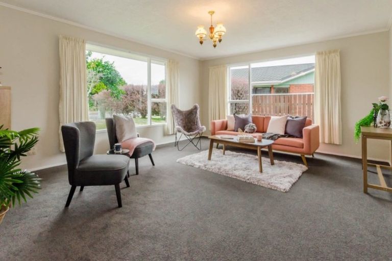 Photo of property in 5 Arlington Avenue, Waikanae, 5036