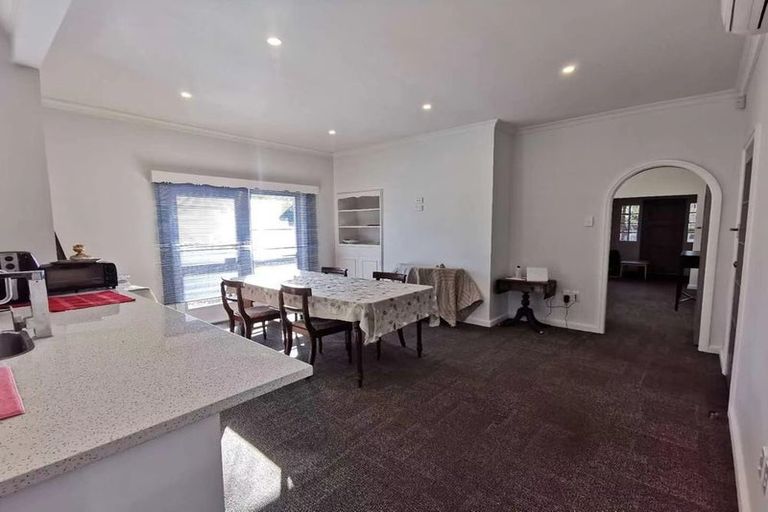 Photo of property in 157 Fendalton Road, Fendalton, Christchurch, 8041