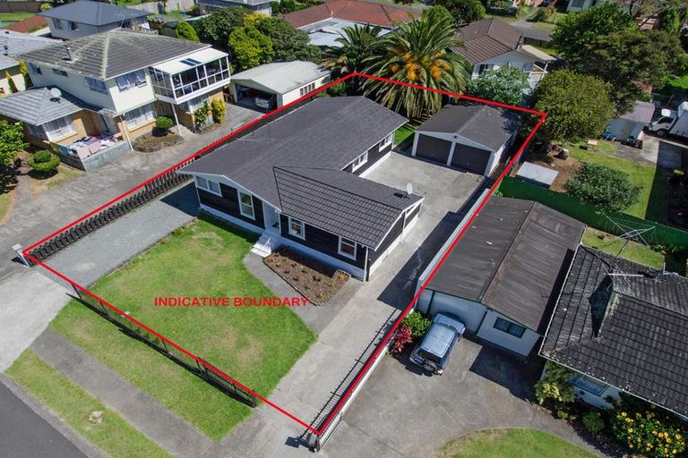 Photo of property in 3 Carbery Place, Manurewa, Auckland, 2102
