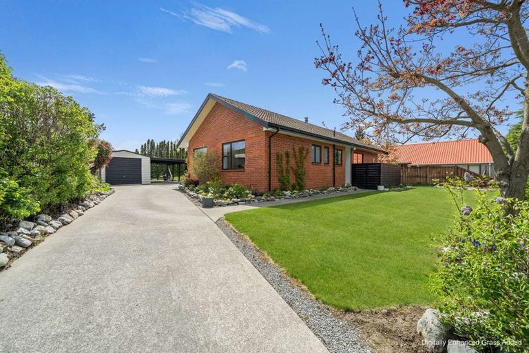 Photo of property in 7 Benmore Place, Omarama, 9412