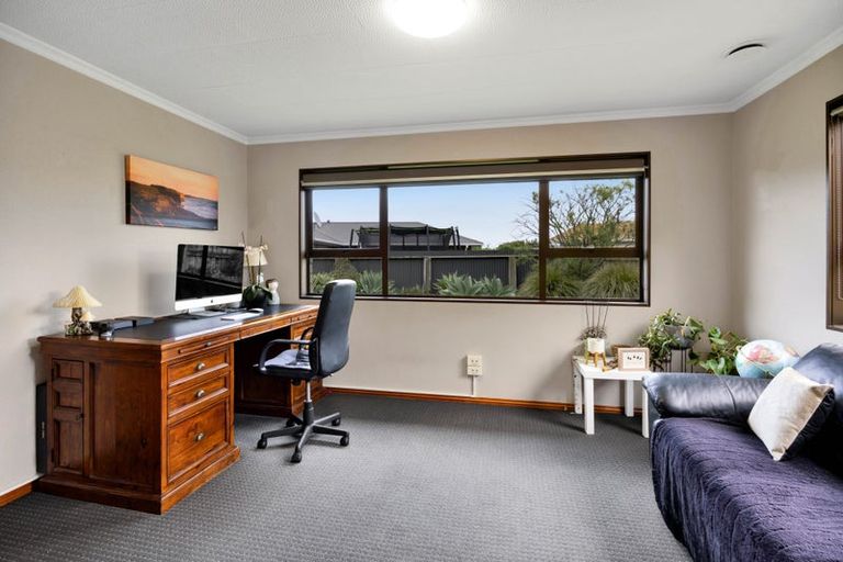 Photo of property in 77a Dixon Avenue, Hawera, 4610