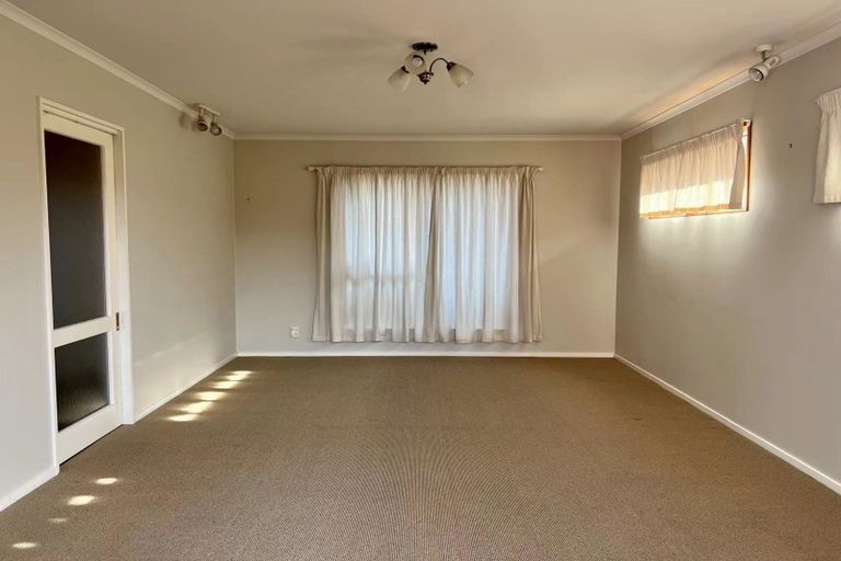 Photo of property in 2 Jocelyn Street, Casebrook, Christchurch, 8051