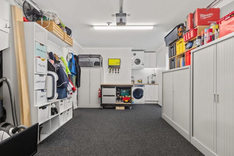 Photo of property in 8 Hokioi Drive, Kenepuru, Porirua, 5022