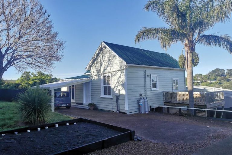 Photo of property in 6a Erua Road, Ostend, Waiheke Island, 1081