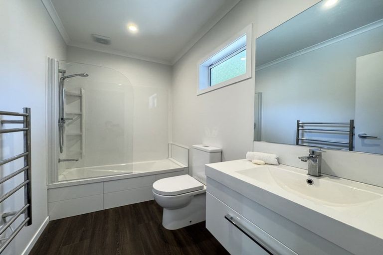 Photo of property in 190 Helston Road, Paparangi, Wellington, 6037